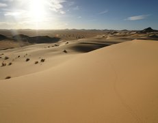 Diuny Tin Moma. Tu jest najpiękniejszy zachód słońca na Saharze...