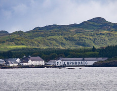Destylarnia Laphroaig fot. MIchał Łukaszewicz