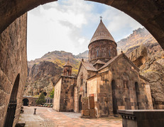 Klasztor Geghard, fot. shutterstock